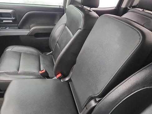 Used 2018 Chevrolet Silverado 1500 LTZ Z71 image 24