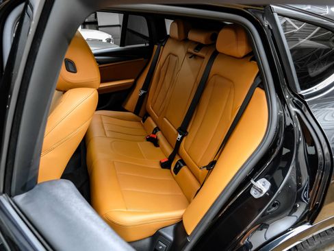 Used 2024 BMW X4 xDrive30i w/ M Sport Package image 44