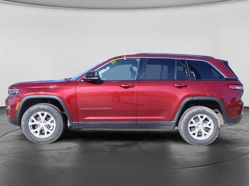 Used 2023 Jeep Grand Cherokee Limited AWD/4WD image 8