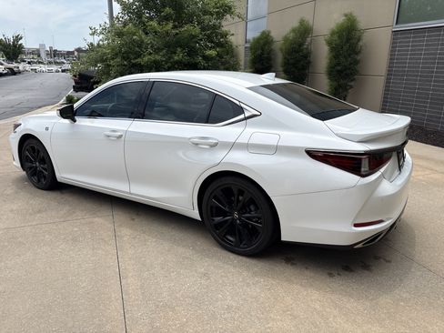 Used 2023 Lexus ES 350 F Sport w/ Accessory Package (Z1) FWD image 31