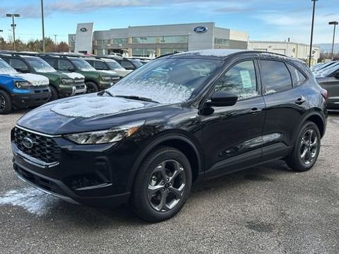 New 2026 Ford Escape ST-Line w/ Tech Pack #1 image 2
