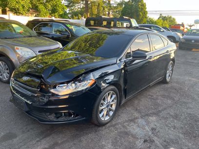 Used 2017 Ford Fusion SE