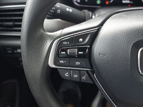 Used 2021 Honda Accord LX image 9