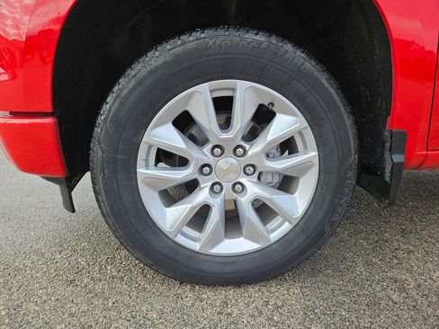 Used 2024 Chevrolet Silverado 1500 Custom image 30