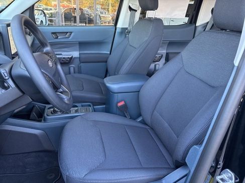 New 2025 Ford Maverick XL image 10