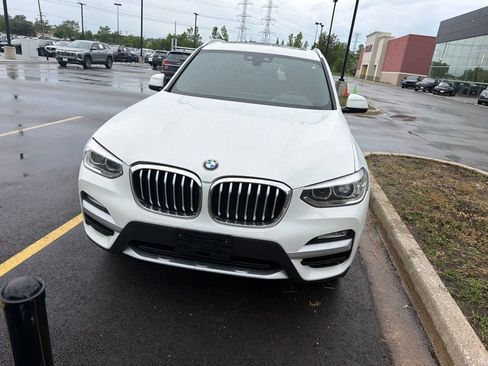 Used 2019 BMW X3 xDrive30i w/ Premium Package AWD/4WD image 2