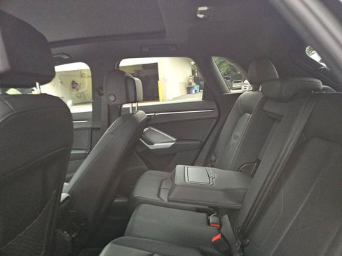 Used 2025 Audi Q3 2.0T Premium AWD/4WD image 19