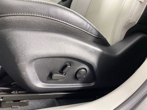 Used 2022 Jeep Compass Latitude w/ Convenience Group image 18