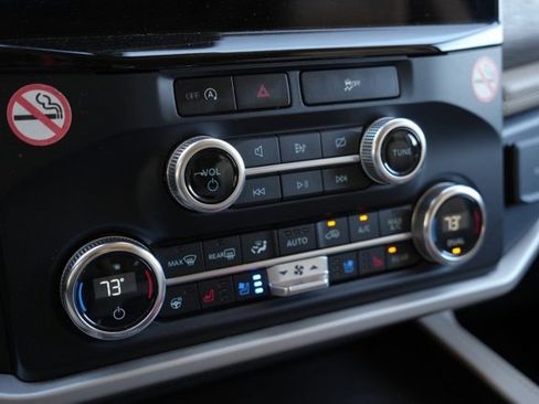 Used 2024 Ford Expedition Max Limited image 15