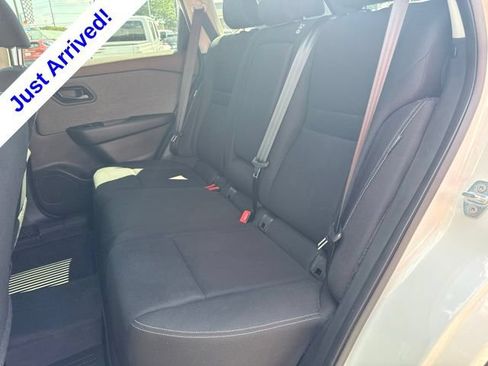 Used 2023 Nissan Rogue S AWD/4WD image 13