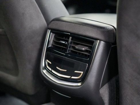 Used 2017 Cadillac CTS V w/ Luxury Package image 28