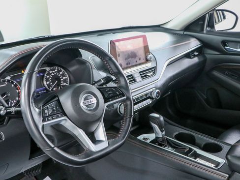 Used 2021 Nissan Altima 2.5 SR FWD image 22