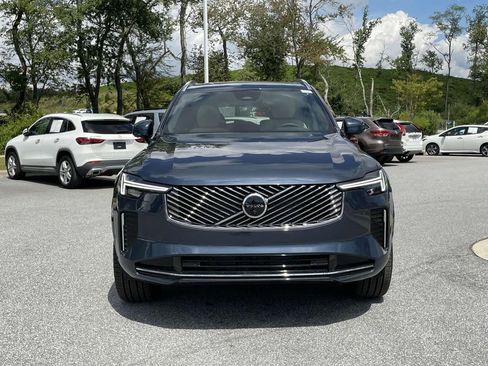 New 2026 Volvo XC90 B6 Plus image 17