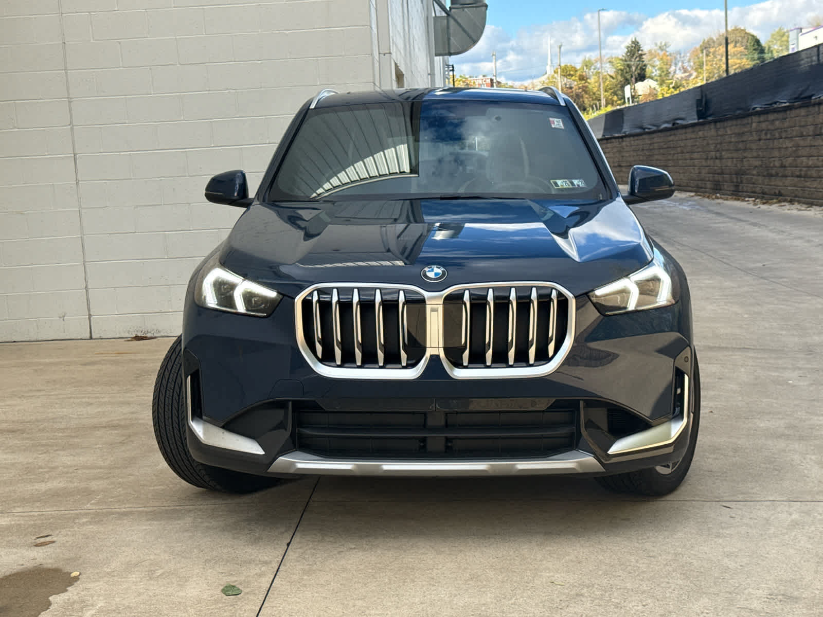 Used 2026 BMW X1 xDrive28i w/ Convenience Package AWD/4WD image 2