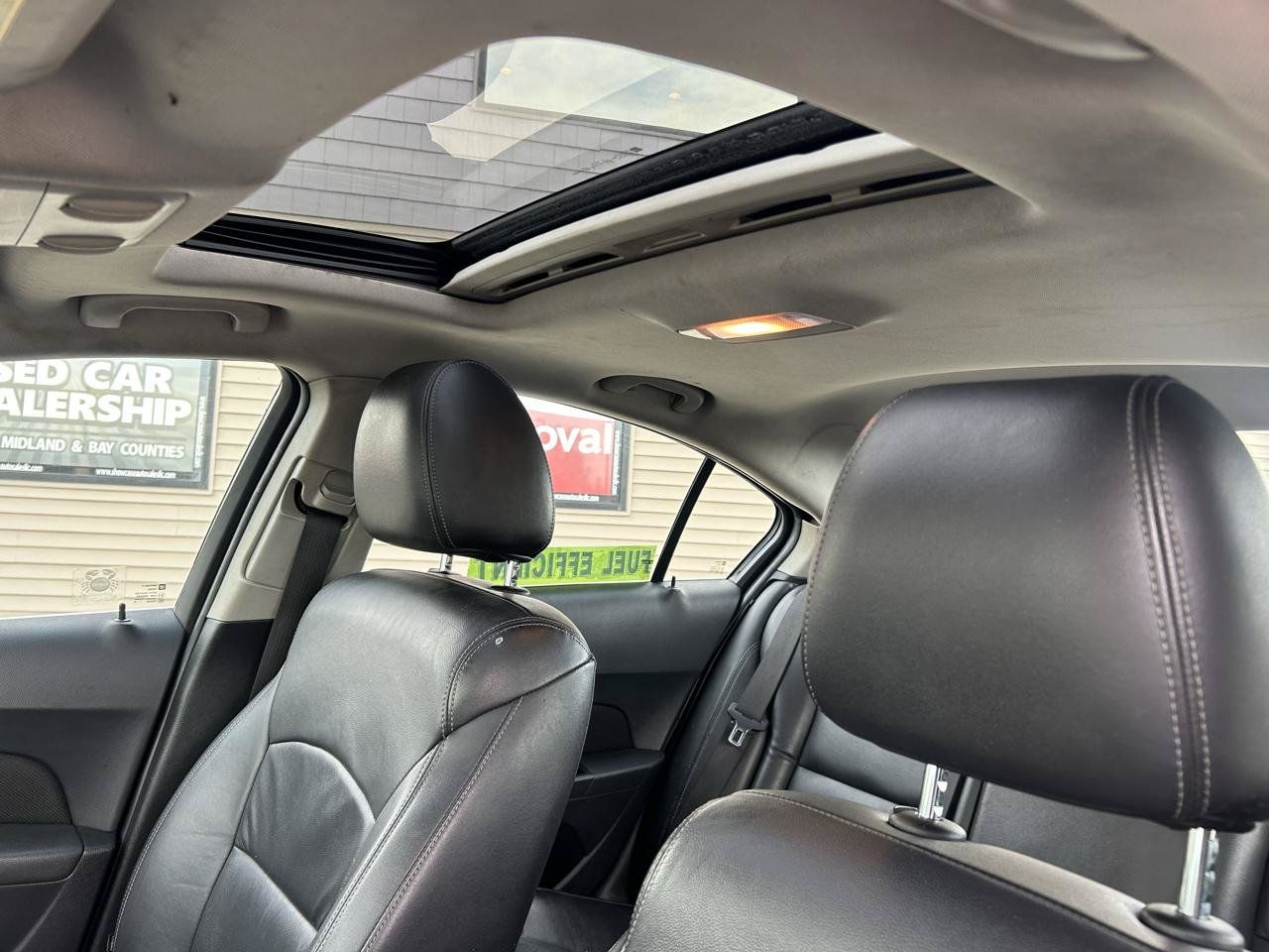 Used 2015 Chevrolet Cruze LT FWD image 18