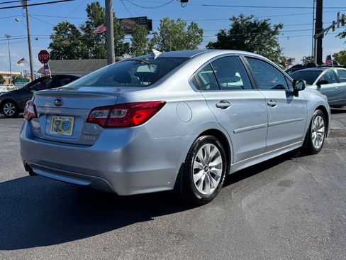 Used 2016 Subaru Legacy 2.5i Premium AWD/4WD image 5