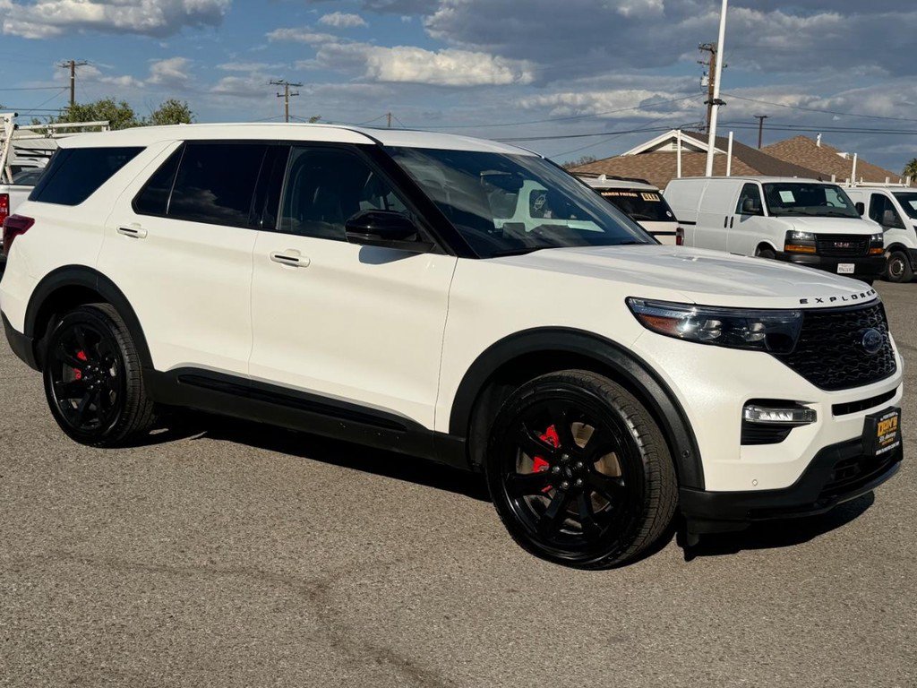 Used 2022 Ford Explorer ST w/ Equipment Group 401A AWD/4WD image 3