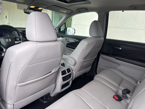 Used 2021 Honda Pilot Special Edition image 23