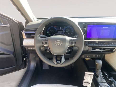 New 2026 Toyota Camry XLE image 12