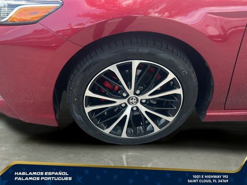 Used 2018 Toyota Camry SE FWD image 34