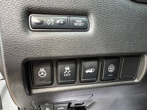 Used 2023 Nissan Murano Platinum w/ Cargo Package AWD/4WD image 36