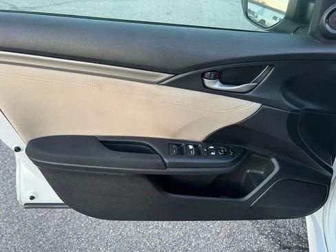 Used 2018 Honda Civic EX image 20