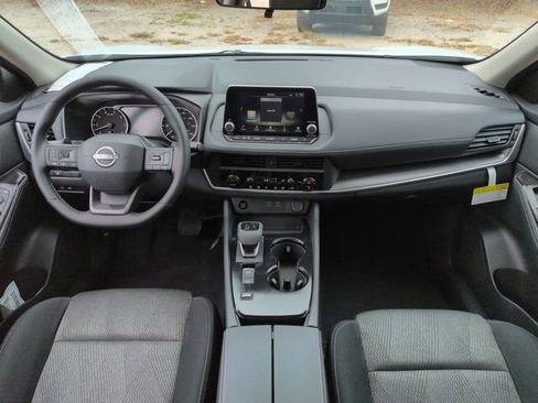 New 2026 Nissan Rogue SV FWD image 26