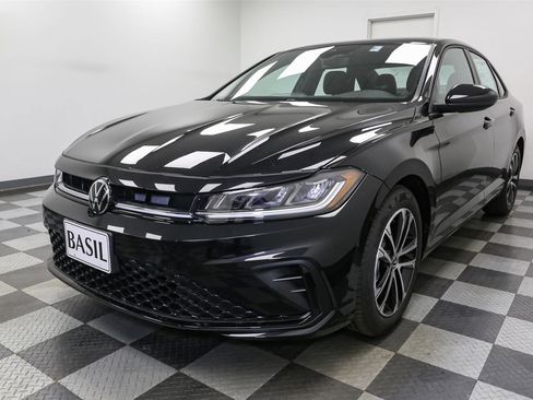 New 2026 Volkswagen Jetta Sport image 4