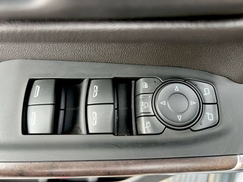 Used 2022 GMC Sierra 3500 Denali AWD/4WD image 20