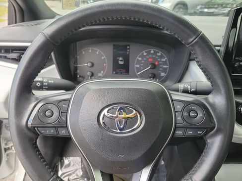 Used 2024 Toyota Corolla SE image 19