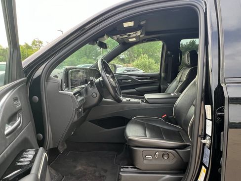 Used 2023 Cadillac Escalade Sport AWD/4WD image 27
