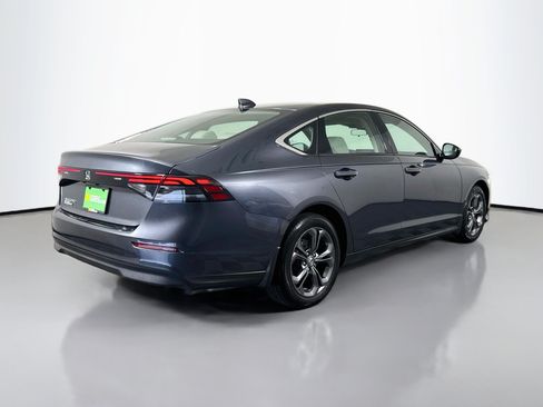 Used 2023 Honda Accord EX image 10