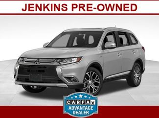 Used 2017 Mitsubishi Outlander SE AWD/4WD 360° Tour