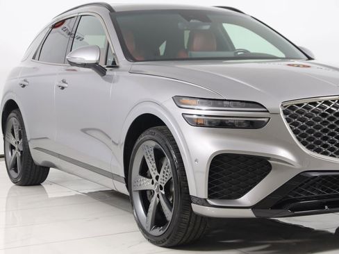 Used 2023 Genesis GV70 2.5T w/ Sport Prestige Package image 50