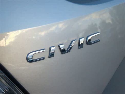 Used 2021 Honda Civic EX image 13