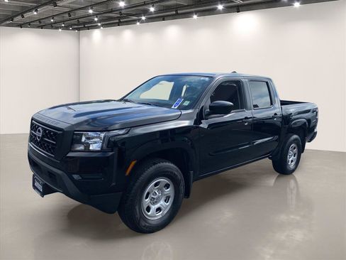Used 2024 Nissan Frontier S w/ Technology Package AWD/4WD image 3