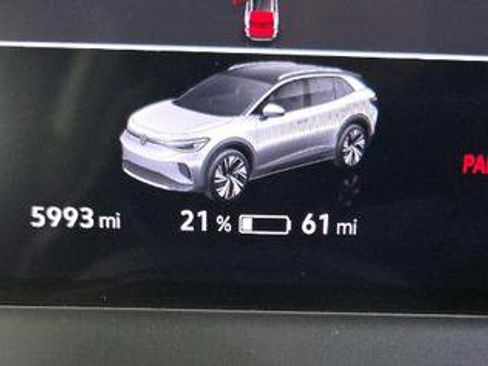 Used 2024 Volkswagen ID.4 S image 11