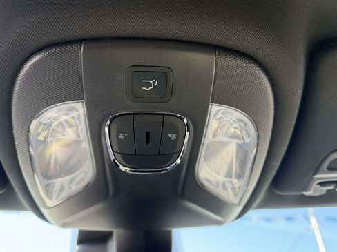 Used 2025 Jeep Compass Limited w/ Elite Group image 34