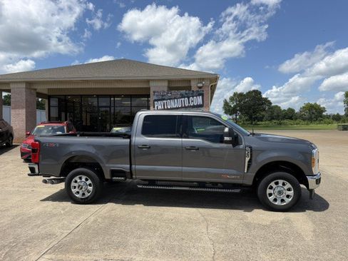 Used 2023 Ford F350 XLT w/ 360-Degree Camera Package AWD/4WD image 3