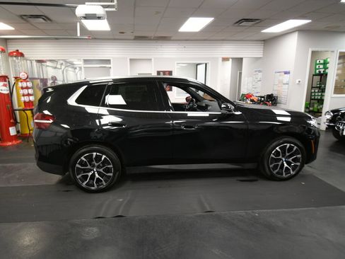 Used 2026 BMW X3 xDrive30i AWD/4WD image 9