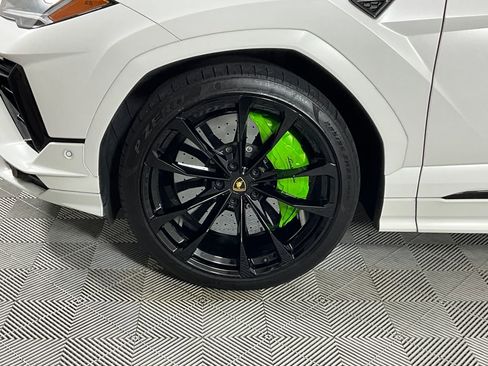 Used 2023 Lamborghini Urus S AWD/4WD image 28