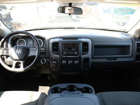 Used 2017 RAM 1500 Express AWD/4WD image 22