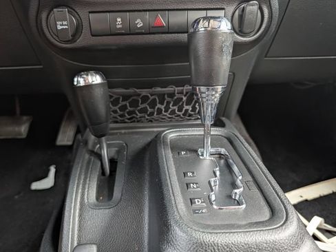 Used 2016 Jeep Wrangler Unlimited Sport w/ Mopar Chrome Edition Group AWD/4WD image 18