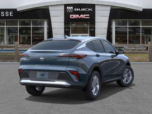 New 2026 Buick Envista Preferred image 4