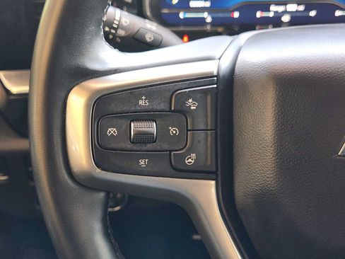 Certified 2025 Chevrolet Silverado 2500 LTZ w/ LTZ Convenience Package AWD/4WD image 29