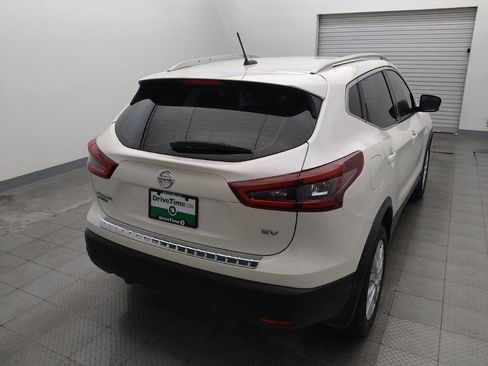 Used 2021 Nissan Rogue Sport SV FWD image 7