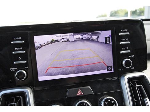 Used 2021 Kia Sorento LX FWD image 28