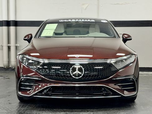 Certified 2024 Mercedes-Benz EQS 580 4MATIC Sedan image 6