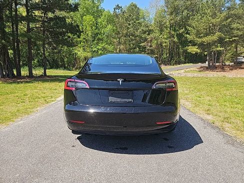 Used 2023 Tesla Model 3 Standard Range RWD image 6