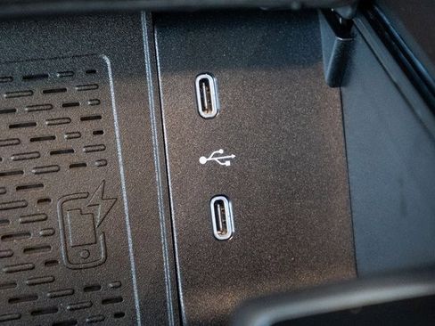 New 2026 Mercedes-Benz GLS 450 4MATIC image 25